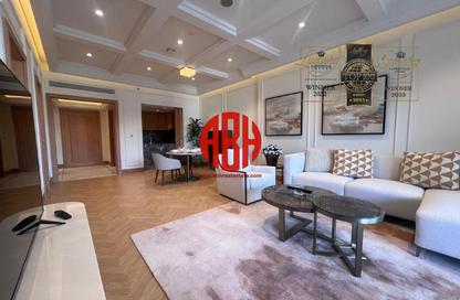 Apartment - 1 Bedroom - 2 Bathrooms for sale in West Porto Drive - Porto Arabia - The Pearl Island - Doha
