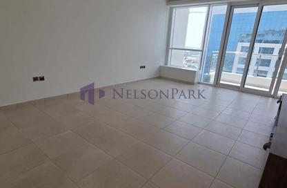 Apartment - 3 Bedrooms - 4 Bathrooms for rent in Lusail Marina Heights - Marina District - Lusail