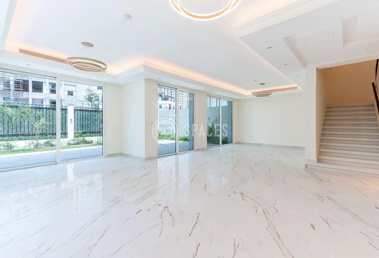 63643855 - Property Main Image