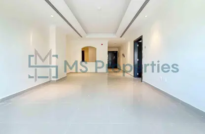 Apartment - 1 Bedroom - 2 Bathrooms for rent in West Porto Drive - Porto Arabia - The Pearl Island - Doha