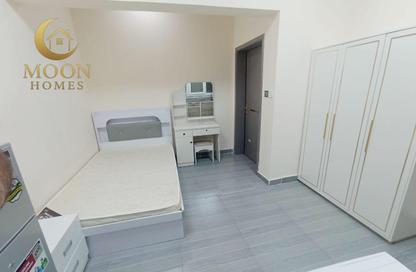 Apartment - Studio - 1 Bathroom for rent in Umm Ghwailina Comm - Umm Ghuwalina - Umm Ghuwailina - Doha