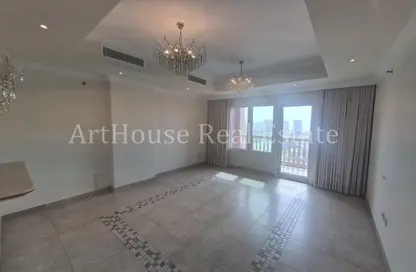 Apartment - 2 Bedrooms - 3 Bathrooms for rent in West Porto Drive - Porto Arabia - The Pearl Island - Doha