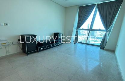 Apartment - 2 Bedrooms - 3 Bathrooms for rent in Zig Zag Tower B - Zig Zag Towers - West Bay - Doha Apartment - 2 Bedrooms - 3 Bathrooms for rent in Zig Zag Tower B - Zig Zag Towers - West Bay - Doha
