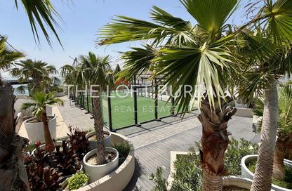 Apartment - 1 Bedroom - 2 Bathrooms for sale in La Plage South - La Plage - The Pearl Island - Doha Apartment - 1 Bedroom - 2 Bathrooms for sale in La Plage South - La Plage - The Pearl Island - Doha