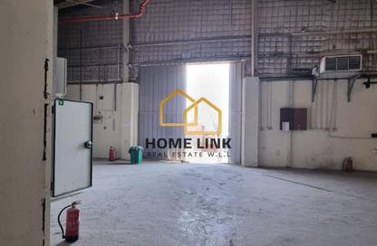 Warehouse - Studio - 1 for rent in East Industrial Street - Birkat Al Awamer - Al Wakra