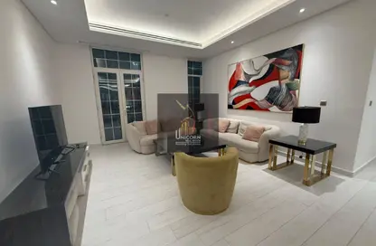 Apartment - 2 Bedrooms - 4 Bathrooms for rent in Floresta Gardens - Floresta Gardens - The Pearl Island - Doha Apartment - 2 Bedrooms - 4 Bathrooms for rent in Floresta Gardens - Floresta Gardens - The Pearl Island - Doha