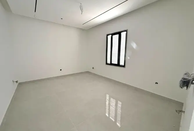 64420049 - صورة العقار 3