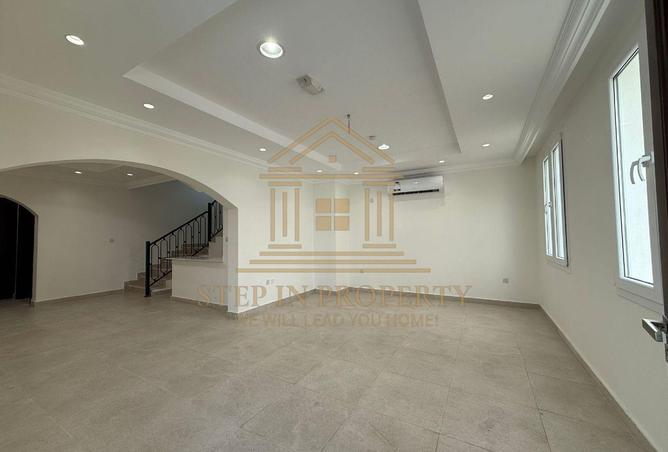 53666425 - Property Image 2