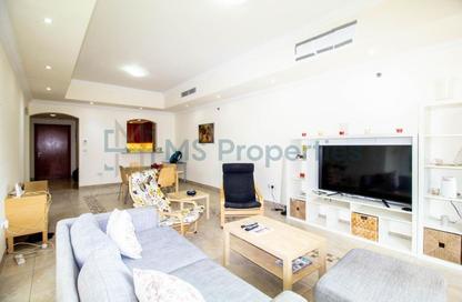 Apartment - 2 Bedrooms - 3 Bathrooms for sale in West Porto Drive - Porto Arabia - The Pearl Island - Doha Apartment - 2 Bedrooms - 3 Bathrooms for sale in West Porto Drive - Porto Arabia - The Pearl Island - Doha