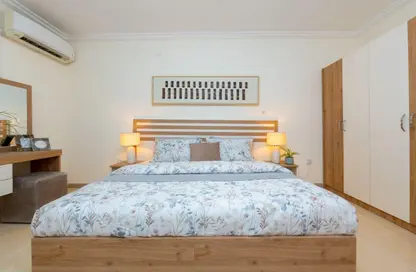 Apartment - 2 Bedrooms - 2 Bathrooms for rent in Ezdan Villages North 1 - Ezdan Village - Al Wakra