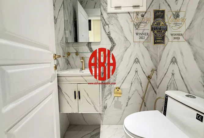 63529696 - Property Image 3