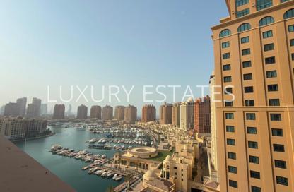 Apartment - 1 Bedroom - 2 Bathrooms for rent in East Porto Drive - Porto Arabia - The Pearl Island - Doha