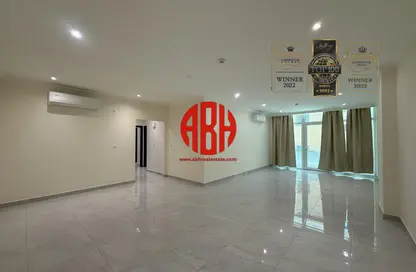 Apartment - 2 Bedrooms - 2 Bathrooms for rent in Al Sadd Road - Al Sadd - Doha Apartment - 2 Bedrooms - 2 Bathrooms for rent in Al Sadd Road - Al Sadd - Doha