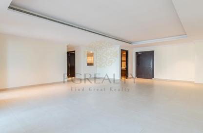 Apartment - 2 Bedrooms - 3 Bathrooms for rent in One Porto Arabia - Porto Arabia - The Pearl Island - Doha