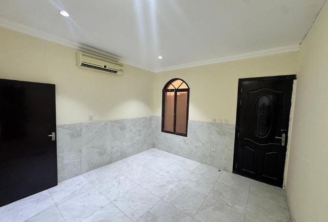 54686811 - Property Image 2