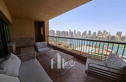 Apartment - 2 Bedrooms - 3 Bathrooms for rent in East Porto Drive - Porto Arabia - The Pearl Island - Doha