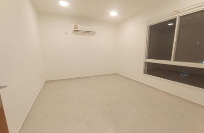 Apartment - 3 - 2 for rent in Al Mansoura - Al Mansoura - Doha