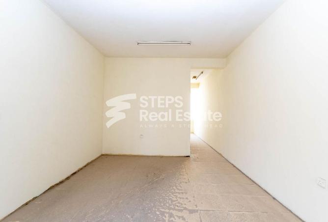 61004199 - Property Image 3