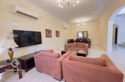 مجمع سكني - 4 غرف نوم - 5 حمامات للايجار في شارع  بو هامو - أبو هامور - الدوحة