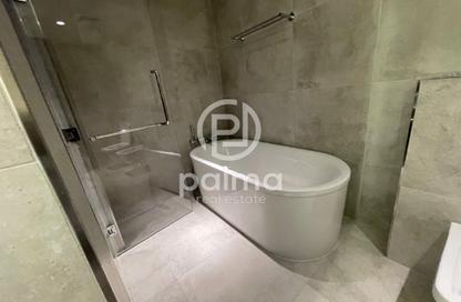 Apartment - 1 Bedroom - 2 Bathrooms for sale in Seef Lusail Tower 1 - Seef Lusail - Lusail City - Lusail