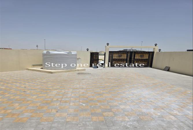 55777430 - Property Main Image