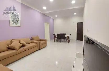 Villa - 2 Bedrooms - 2 Bathrooms for rent in Al Gharrafa - Al Gharrafa - Doha