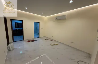 Apartment - 1 Bedroom - 1 Bathroom for rent in Fereej Bin Mahmoud - Doha