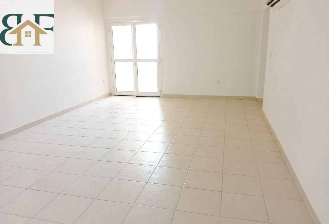 63252275 - Property Main Image