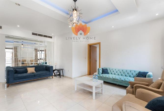 60610975 - Property Image 2