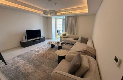 Apartment - 1 Bedroom - 2 Bathrooms for sale in Crystal Residence - Gewan Island - The Pearl Island - Doha