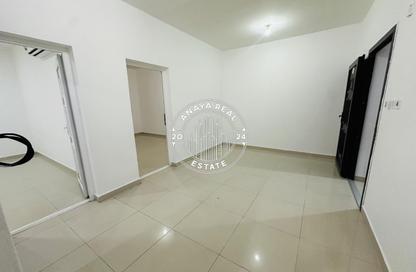 Compound - 2 Bedrooms - 1 Bathroom for rent in Ain Khaled Villas - Ain Khaled - Doha