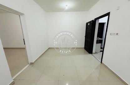 Compound - 2 Bedrooms - 1 Bathroom for rent in Ain Khaled Villas - Ain Khaled - Doha