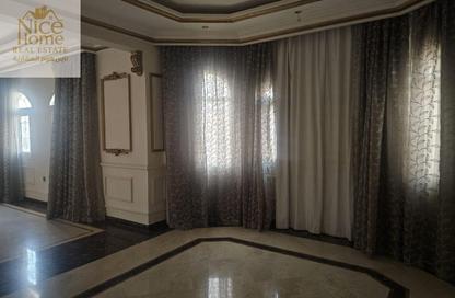 Villa - 5 - 5 for rent in Al Aziziyah - Doha