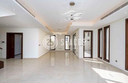 Villa - 4 Bedrooms - 5 Bathrooms for rent in Giardino Gardens - Giardino Villas - The Pearl Island - Doha