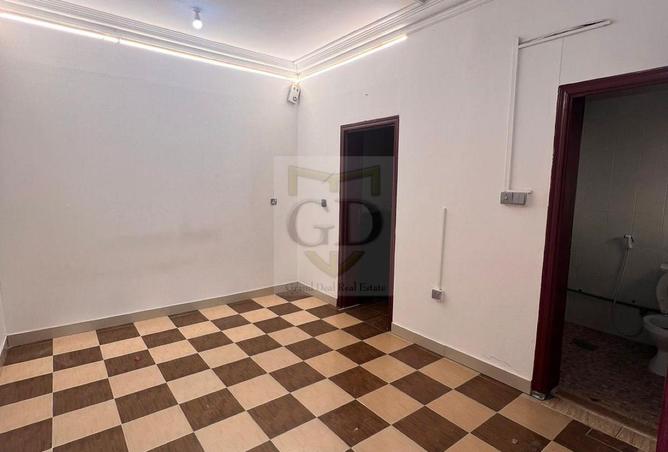 981512 - Property Image 3