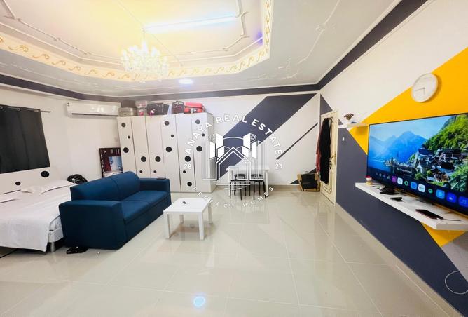 1025712 - Property Image 2