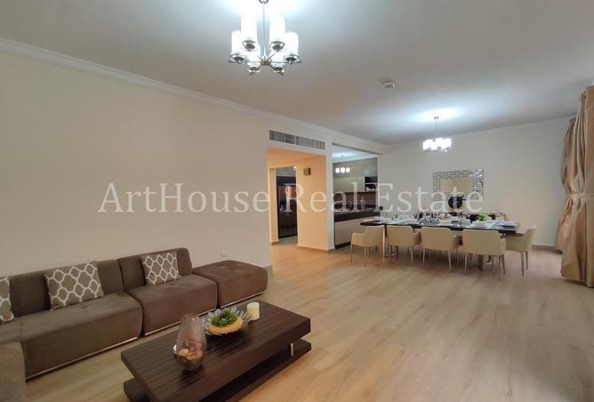 52270628 - Property Image 2