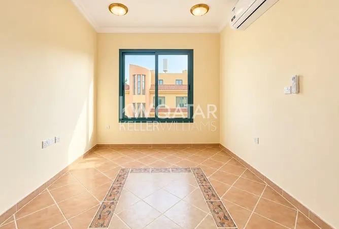 63977631 - Property Image 3