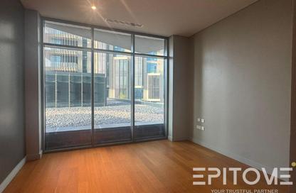 Apartment - 2 Bedrooms - 4 Bathrooms for sale in Seef Lusail Tower 1 - Seef Lusail - Lusail City - Lusail
