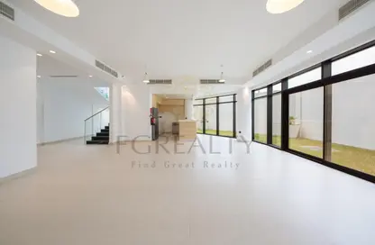 شقة - 4 غرف نوم - 5 حمامات للايجار في القسم السكني - الواجهة المائية - الوسيل