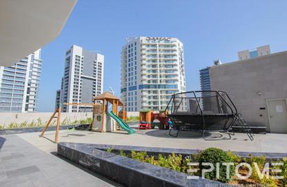 Apartment - 1 Bedroom - 2 Bathrooms for sale in Lusail Marina Heights - Marina District - Lusail