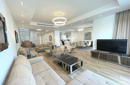 Compound - 4 - 6 for rent in Les Maisons Blanches - Lusail