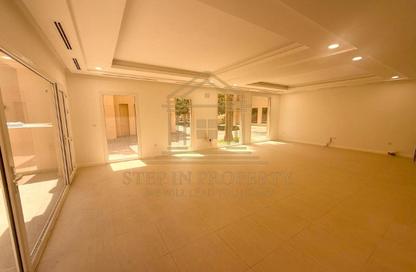 مجمع سكني - 4 غرف نوم - 5 حمامات للايجار في فلل واست باي لاغون - وست باي لاجون - بحيرة وست لاجون - الدوحة