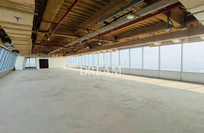 Retail - Studio - 4 Bathrooms for rent in Burj Al Marina - Marina District - Lusail