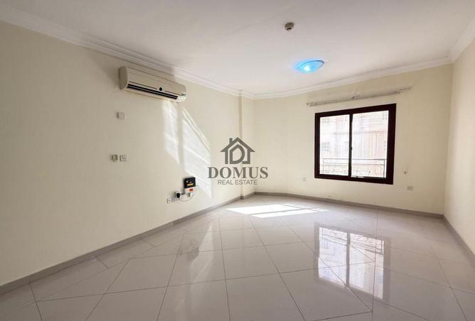 1027567 - Property Image 3