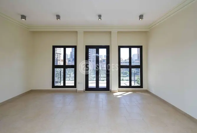 62860383 - Property Image 2