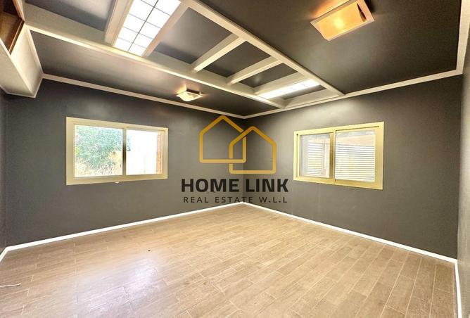 51526668 - Property Image 2