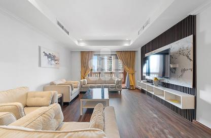 Apartment - 1 Bedroom - 2 Bathrooms for rent in West Porto Drive - Porto Arabia - The Pearl Island - Doha