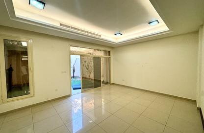 Villa - 5 - 4 for rent in Al Maamoura - Al Maamoura - Doha