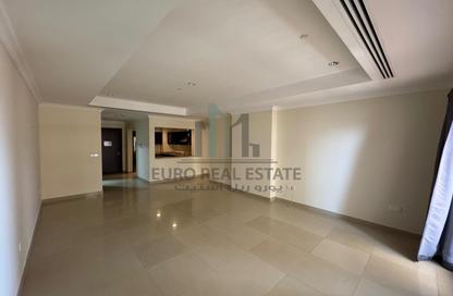 Apartment - 1 - 2 for sale in East Porto Drive - Porto Arabia - The Pearl Island - Doha